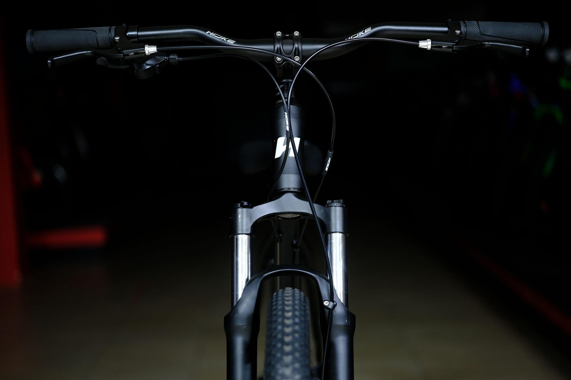 Вилка 
 HOKE 3 Way 29 MD матовый чёрный-белый 19